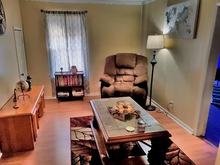 5317 Kilpatrick Ave — Photo 7
