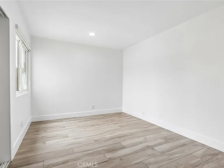 17151 Hague Ln — Photo 37