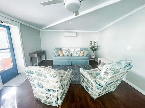 4th image of 5008 27th Ave S #2