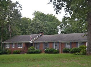 335 Woodlawn Dr, Cedartown, GA 30125