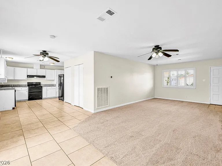 6921 Acoma Ct — Photo 25