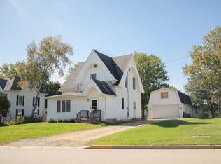701 Franklin St, Linden, WI 53553