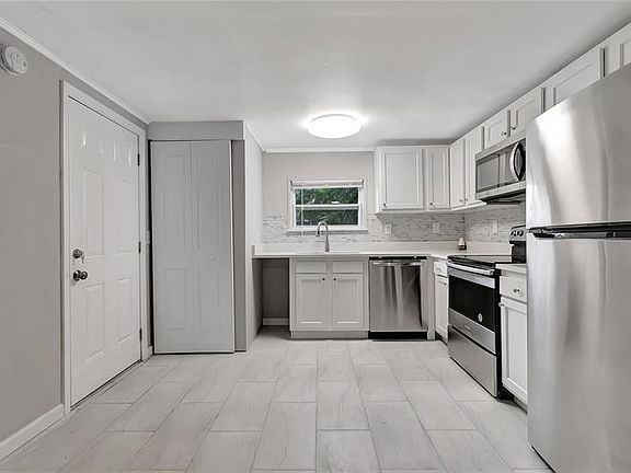 4th image of 3951 55th Ave N