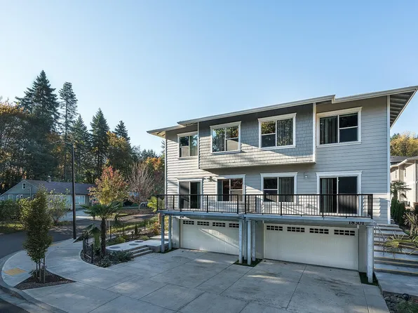 18399 Shady Hollow Way, West Linn, OR 97068