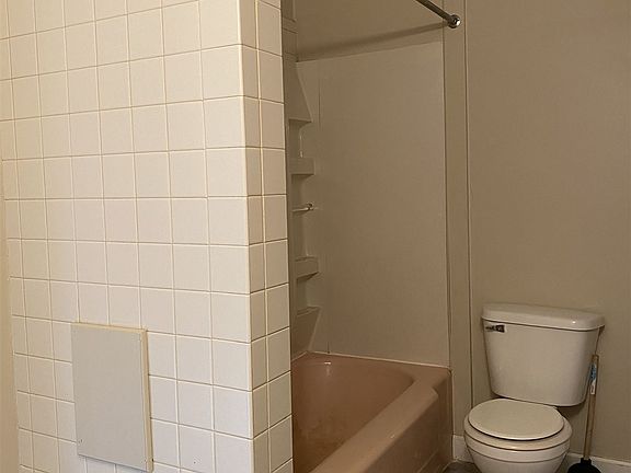 Bathroom2.JRP