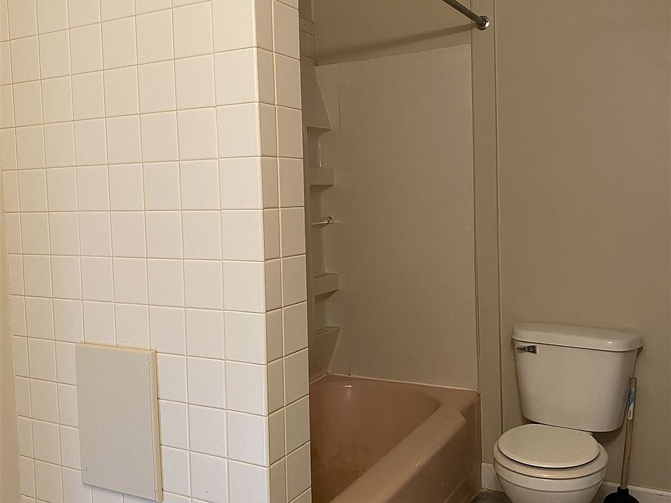 Bathroom2.JRP