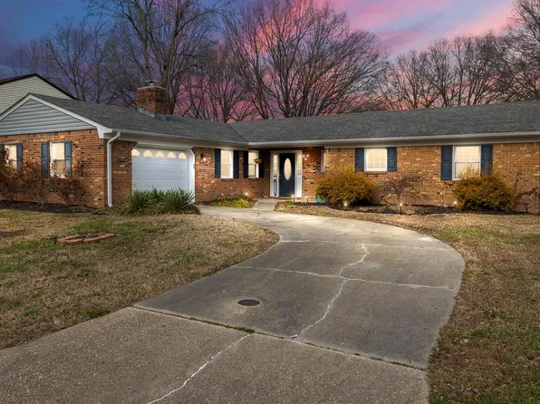3708 Summer Pl, Virginia Beach, VA 23453
