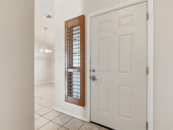 5th image of 1821 Wheatland Pl