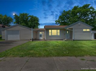 410 3rd Ave, Clarence, IA 52216