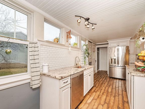 5th image of 1088 State Road