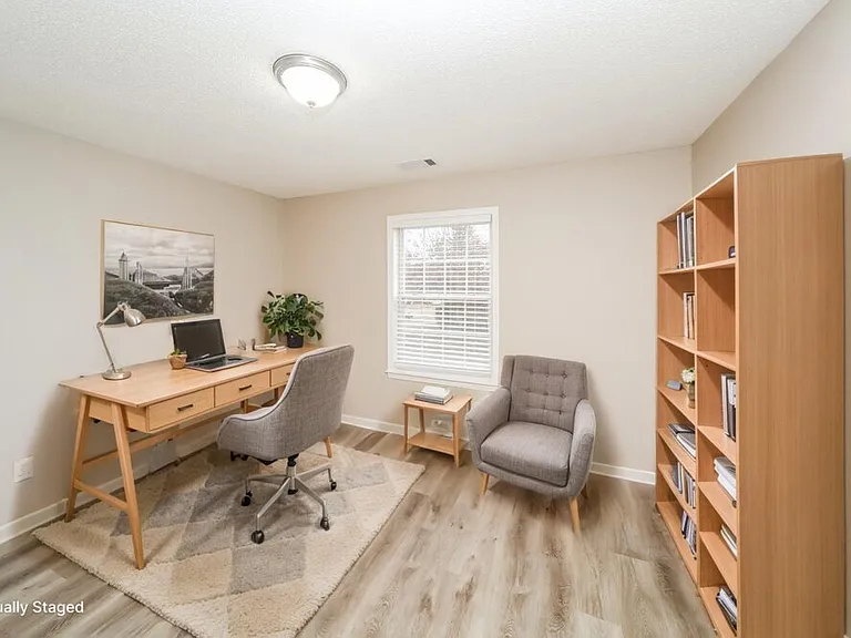 9264 Tamhaven Dr — Photo 15