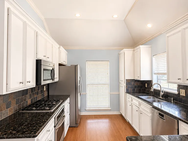 6037 Braeburn Ct — Photo 53