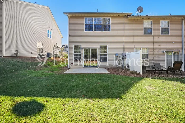 4922 Vireo Dr — Photo 4