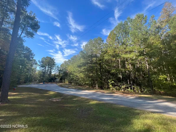 353 Bingham Street, Carthage, NC 28327