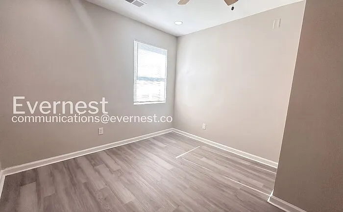 129 Majuba Ave — Photo 9