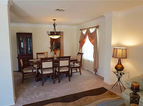 4th image of 8000 Shoshoni Dr