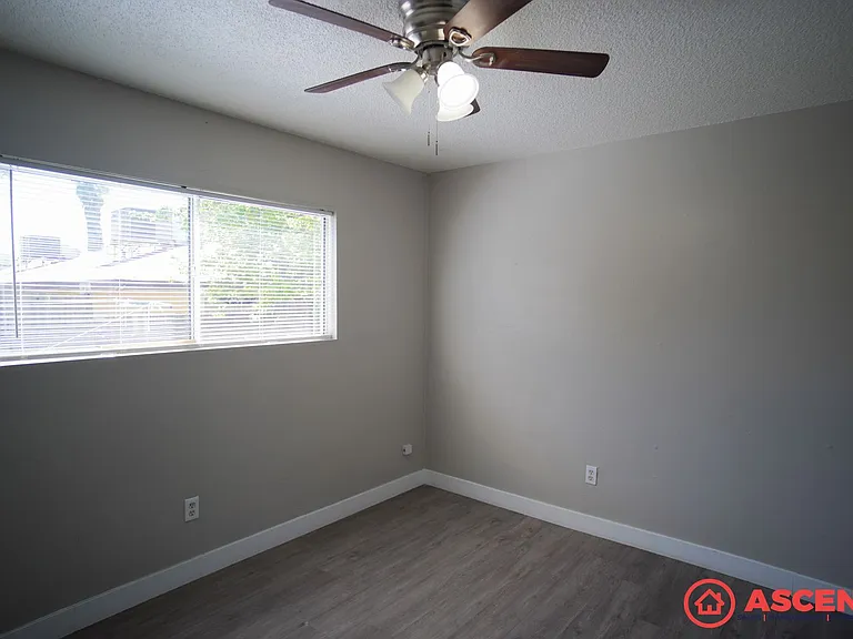117 Woodrow Avenue — Photo 9