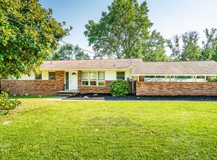 168 N Seneca Rd, Oak Ridge, TN 37830
