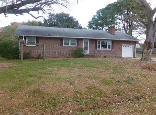 109 Buckingham Dr, Yorktown, VA 23692