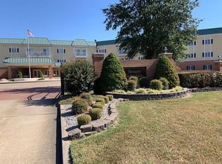 1300 N Main St APT 316, Sikeston, MO 63801