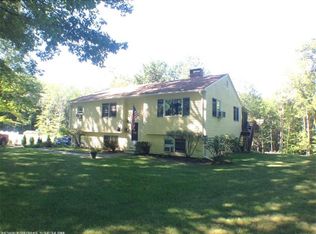 12 Oak Ridge Dr, Standish, ME 04084