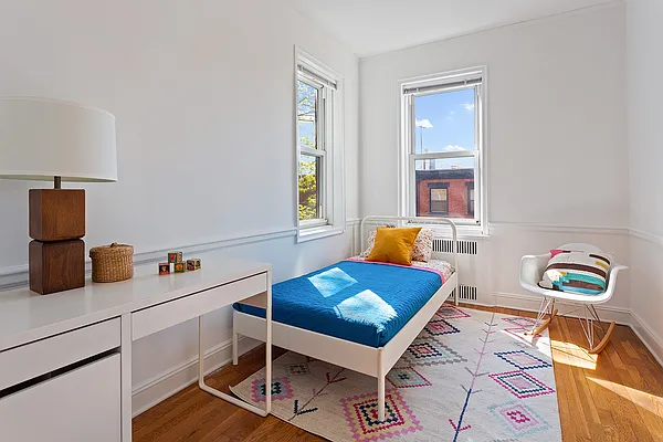 Sold by Corcoran | media 19