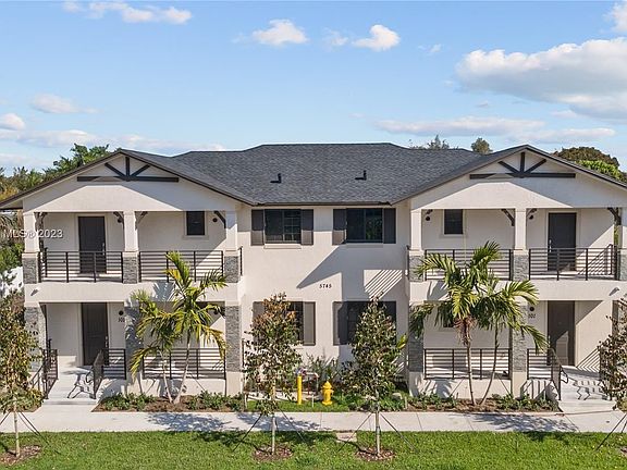 2nd image of 5750 SW 44th St #201