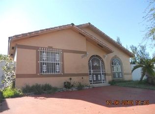 3292 W 73rd Ter, Hialeah, FL 33018