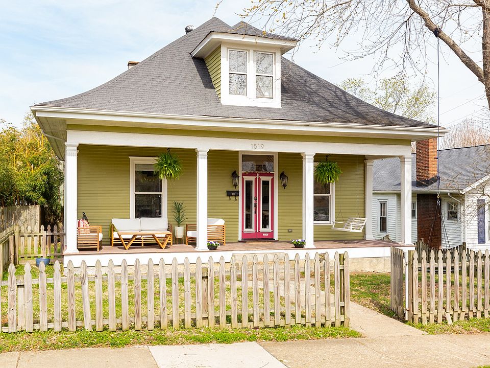 1st image of 1519 Forrest Ave