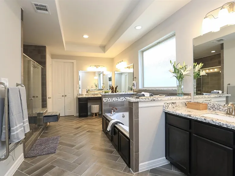 13342 Stoneleigh Terrace Dr — Photo 22