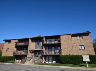 1201 Dutilh Rd APT 4, Cranberry Township, PA 16066