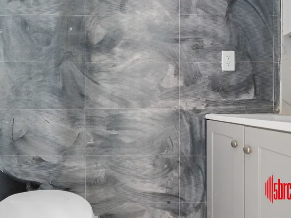 1703 East 46th Street image 19 of 21