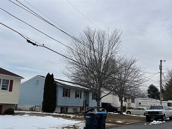 2nd image of 318 W North St
