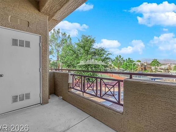 5th image of 8070 W Russell Rd Unit 2063