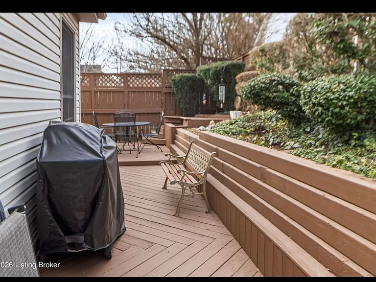 1105 Canyon Ct — Photo 17
