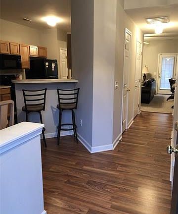 2nd image of 949 Coolsprings Ln