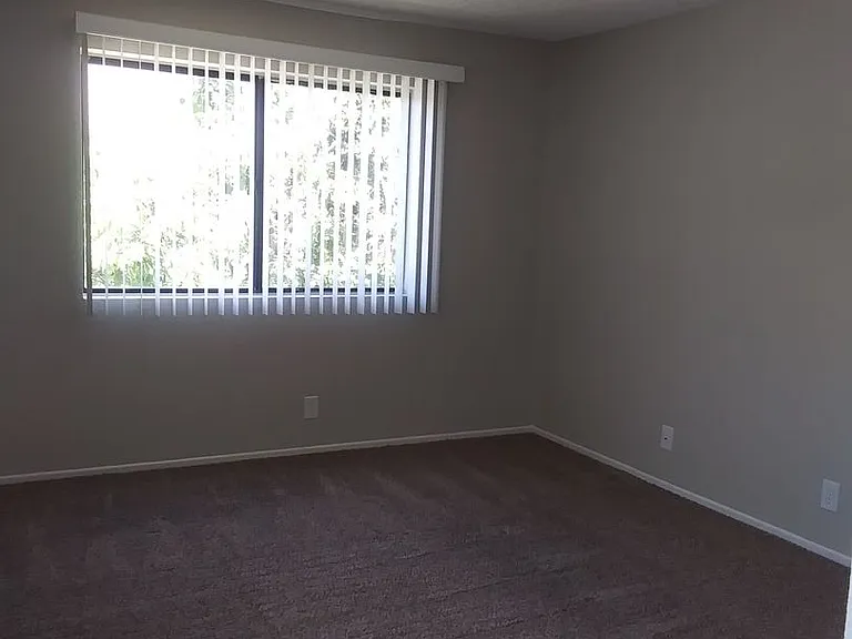 17740 Scherzinger Ln — Photo 18