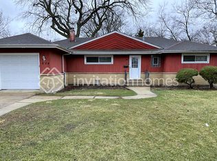 624 S Pierce Ave, Wheaton, IL