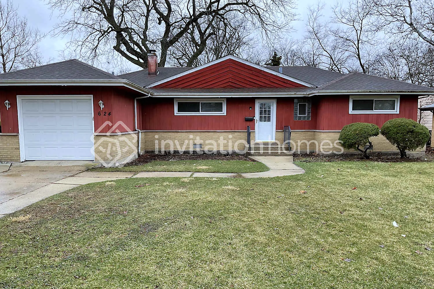624 S Pierce Ave photo 1