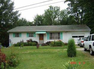 5281 Fairmount Rd, Newark, OH 43056