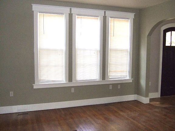 3rd image of 3217 North Ave