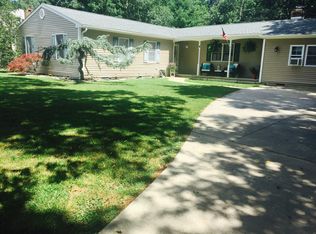 4 Oakview Dr E, Egg Harbor Township, NJ 08234