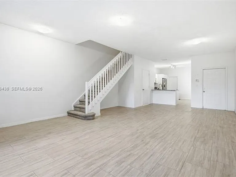 2066 Madeira Dr #Townhouse 2066 — Photo 14