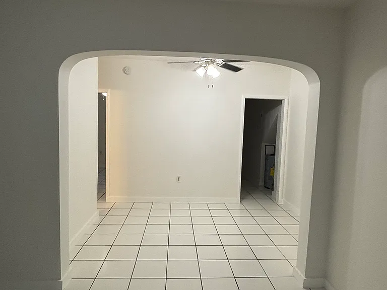 43 Madeira Ave #1 — Photo 2