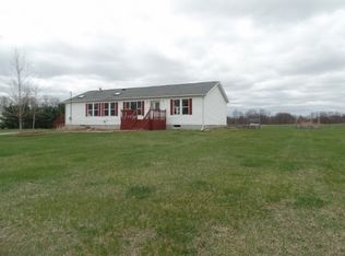 9738 Huttenlocker Rd, Munith, MI 49259