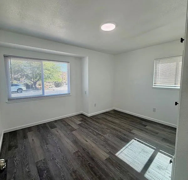 31060 Balsa Ave — Photo 11