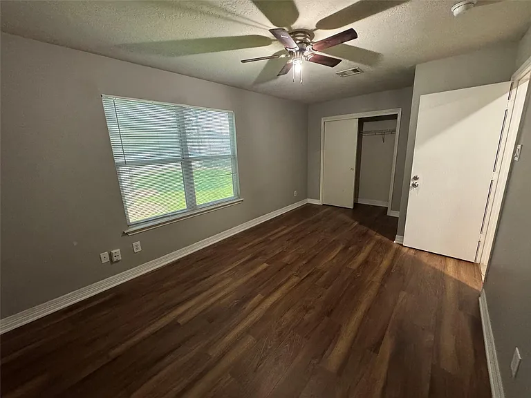 11035 Heather Bluff Ln — Photo 9