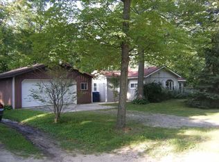 1149 Pinetree St, Beaverton, MI 48612