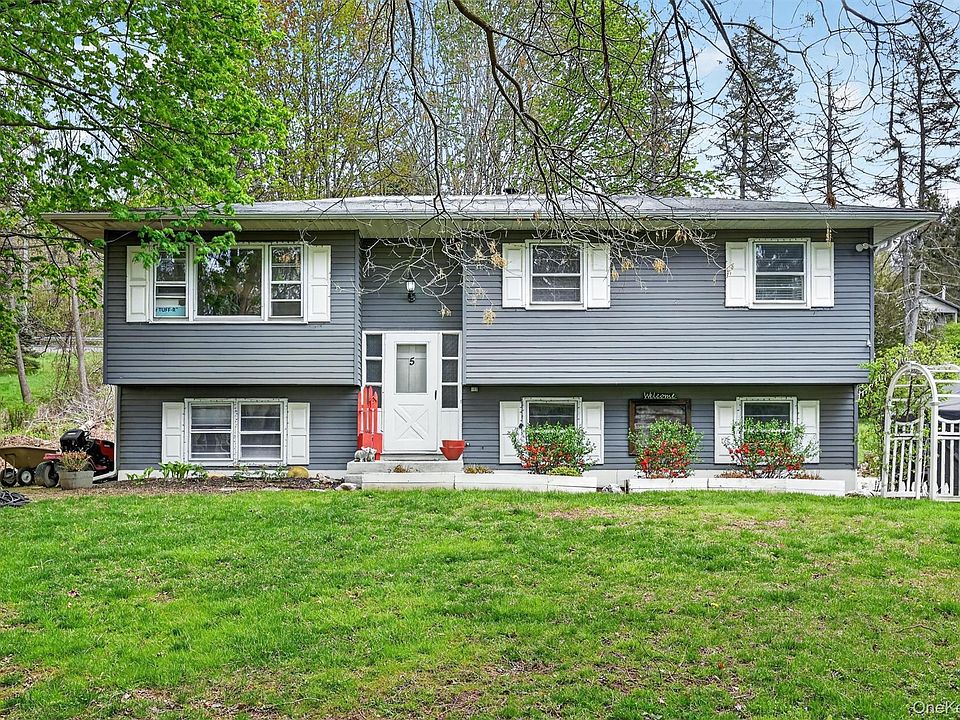 1st image of 5 Regelski Drive