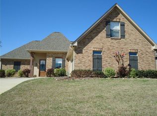 148 Stillhouse Creek Dr, Madison, MS 39110